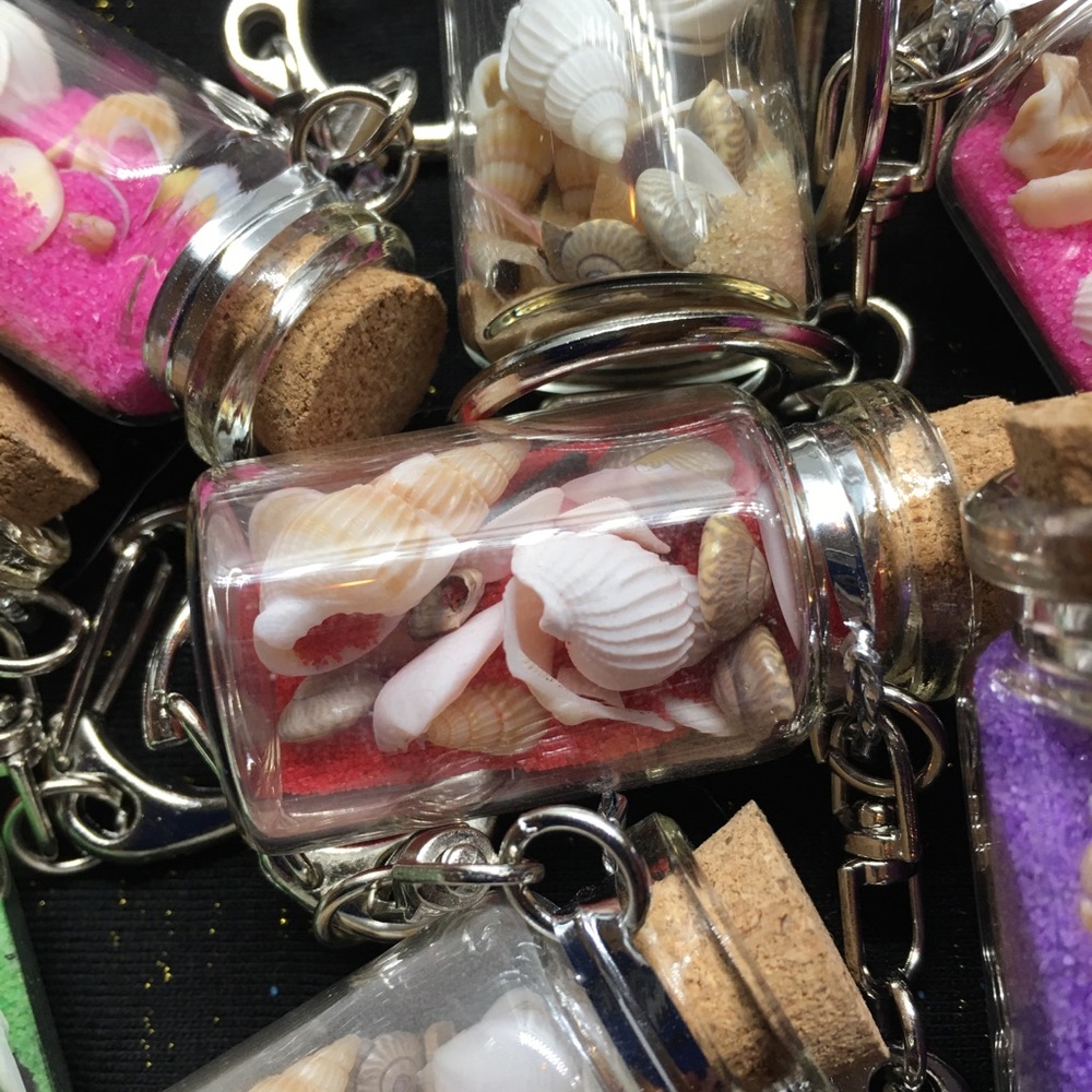 Ocean keychains - Picture 3 of 6